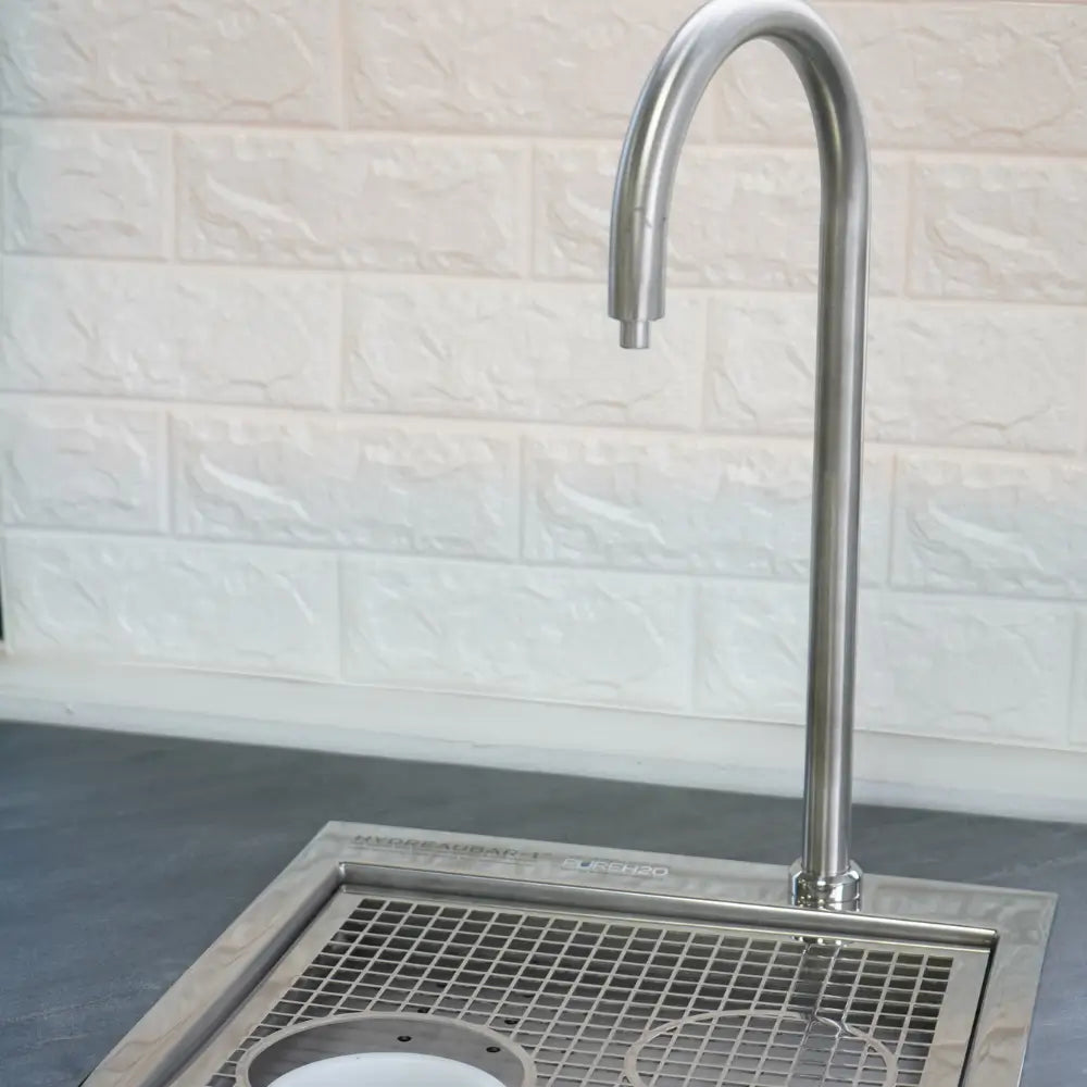 Quatreau HydreauBar - Smart Bottling Station